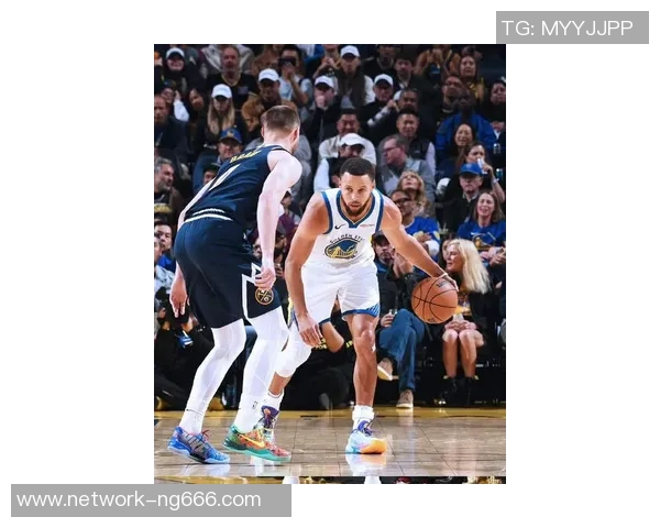 勇士与鹈鹕激战加时库里神勇表现助球队逆转胜利 勇士与鹈鹕激战加时库里神勇表现助球队逆转胜利