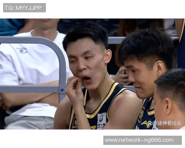 常规赛精彩对决浙江队迎战广东队势均力敌的篮球盛宴即将上演 常规赛精彩对决浙江队迎战广东队势均力敌的篮球盛宴即将上演