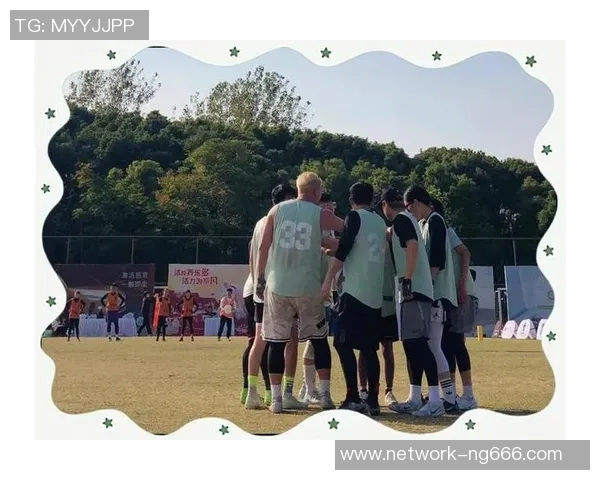 广州飞盘队团队协作引发热议球员间默契与争议的碰撞 广州飞盘队团队协作引发热议球员间默契与争议的碰撞